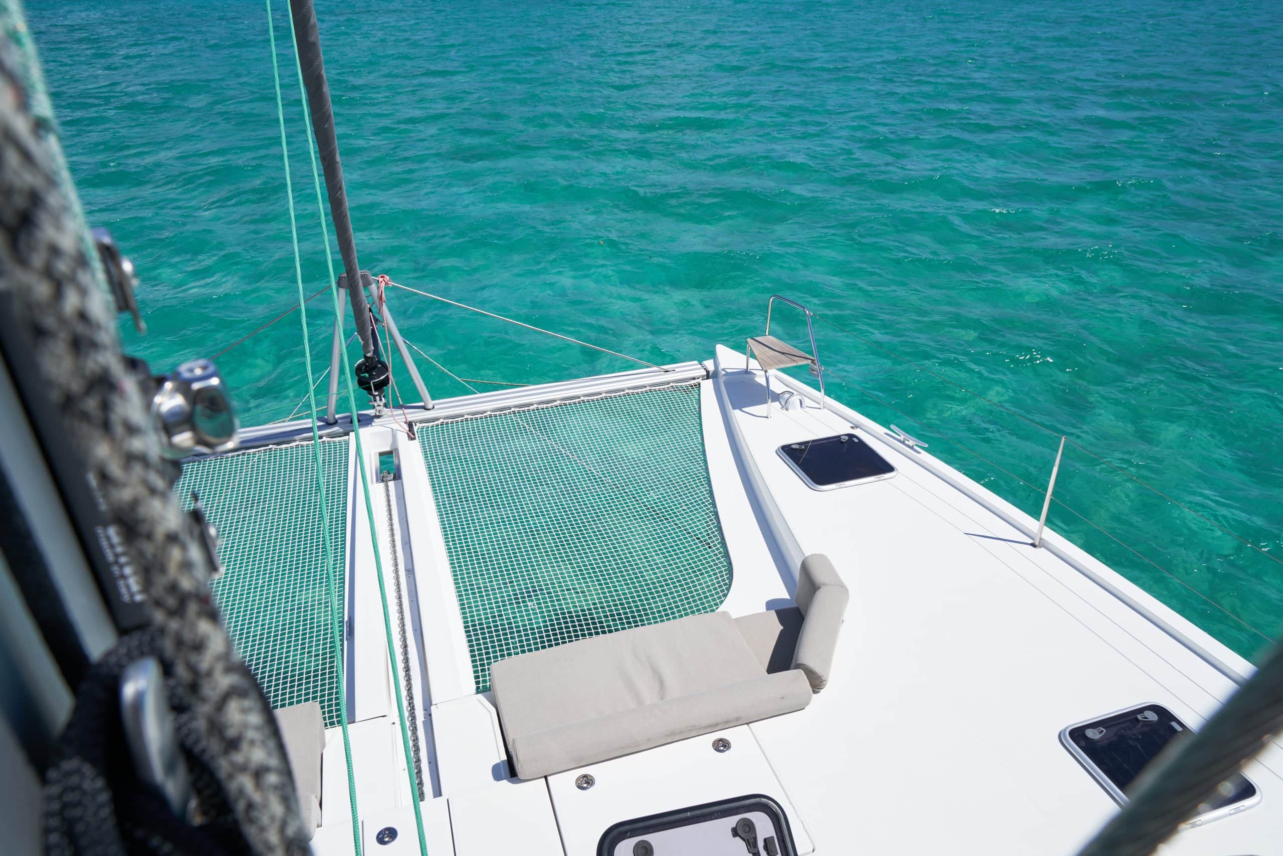 221109_CATAMARAN_CRUISES_MRU10300