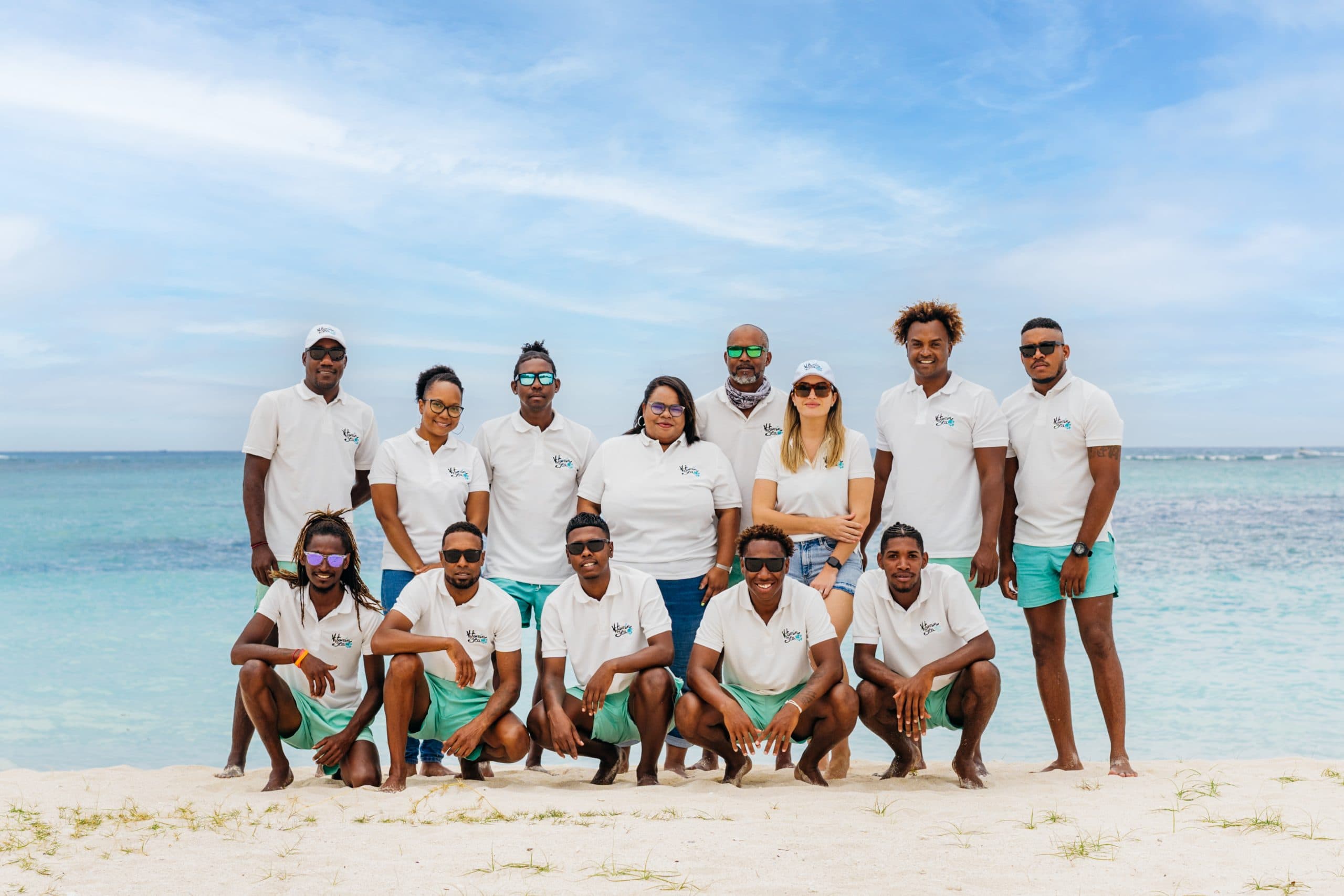 Dolphins - 100% local guides
